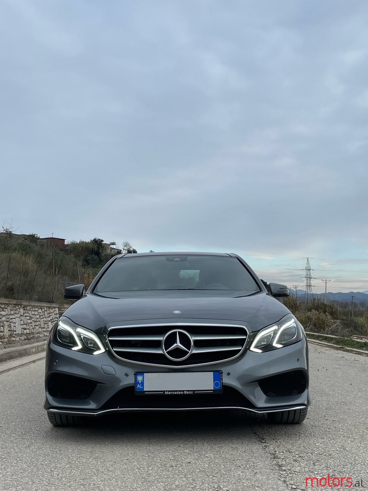 2016' Mercedes-Benz E-Class photo #1