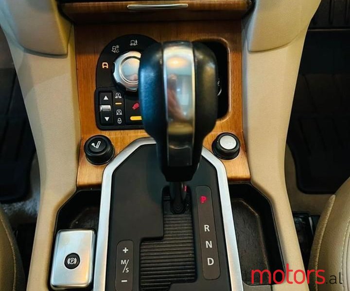 2013' Land Rover Discovery photo #4