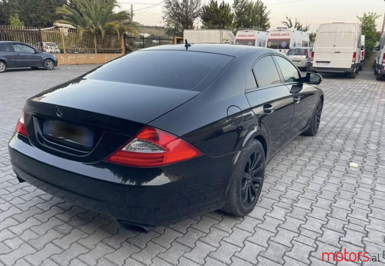 2009' Mercedes-Benz CLS 300 photo #2