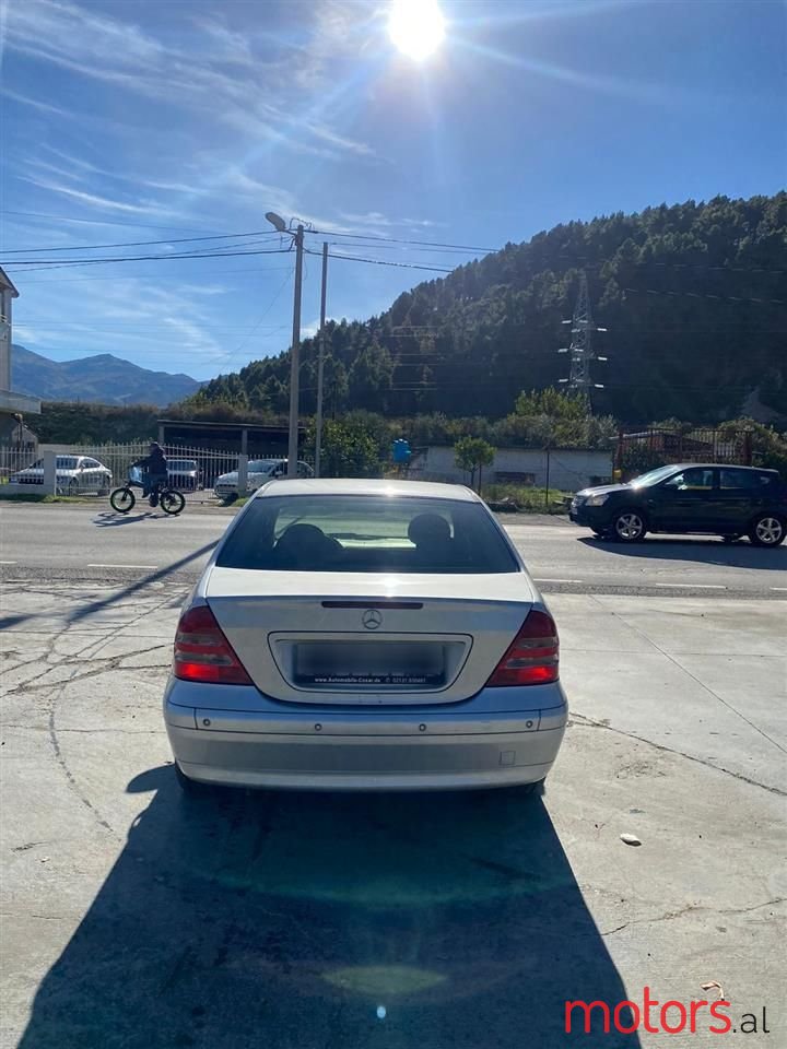 2004' Mercedes-Benz C 180 photo #6