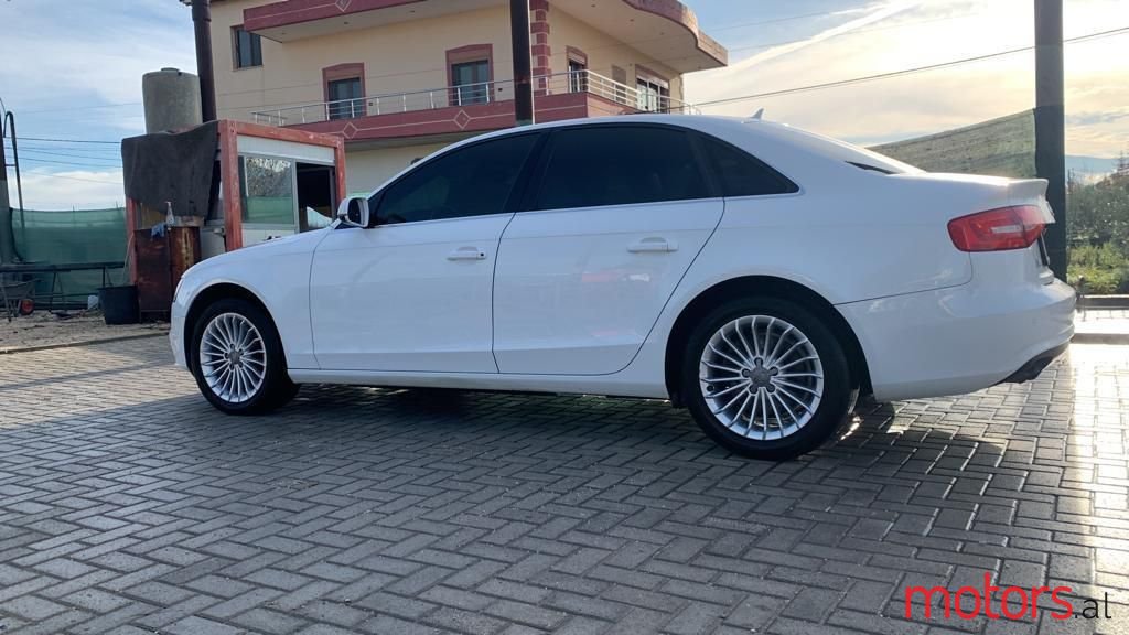 2013' Audi A4 photo #5