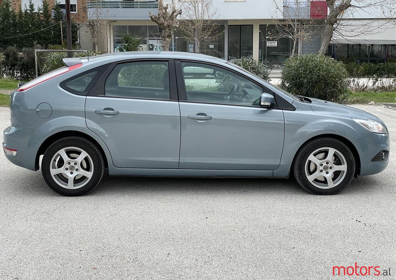 2008' Ford Focus photo #1