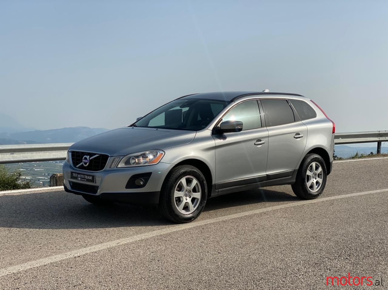 2010' Volvo Xc 60 photo #1