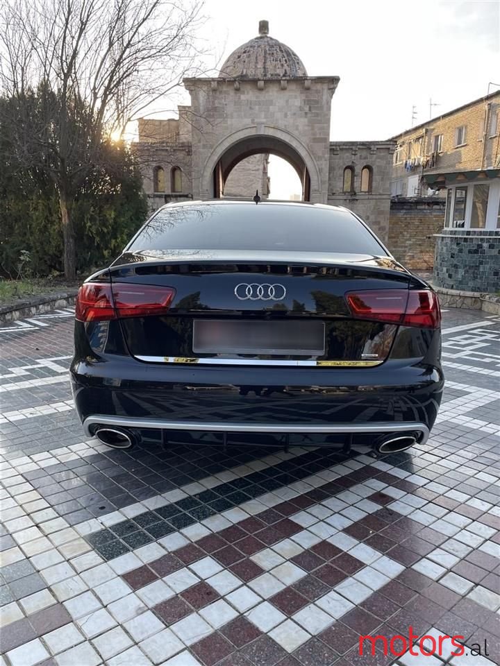 2012' Audi A6 photo #2