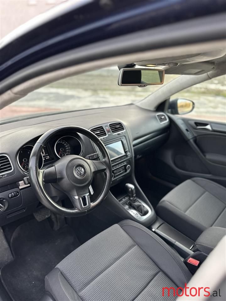 2012' Volkswagen Golf photo #3