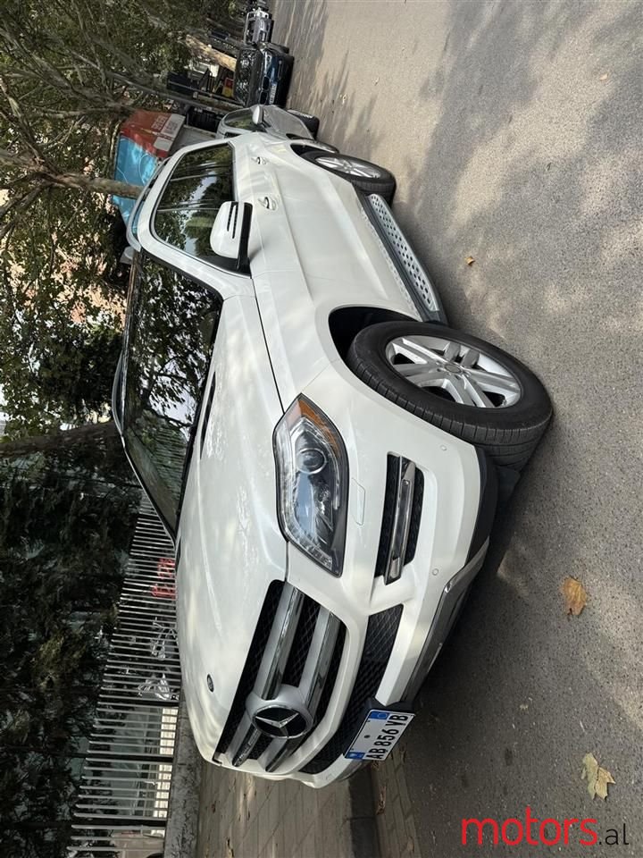 2015' Mercedes-Benz GL 350 photo #1