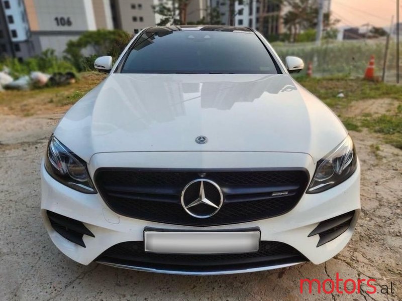 2017' Mercedes-Benz E 350 photo #1