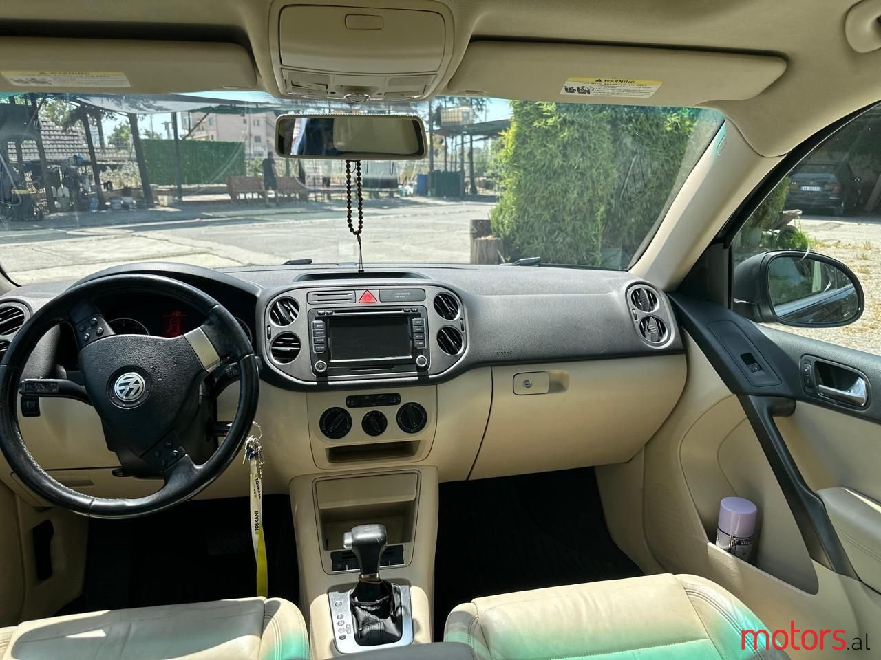 2009' Volkswagen Tiguan photo #2