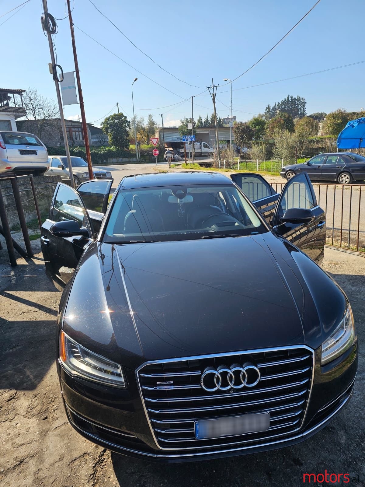 2015' Audi A8 photo #4