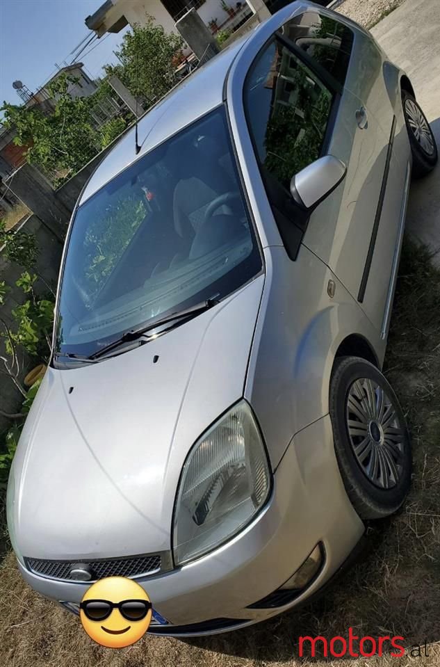 2005' Ford Fiesta photo #1