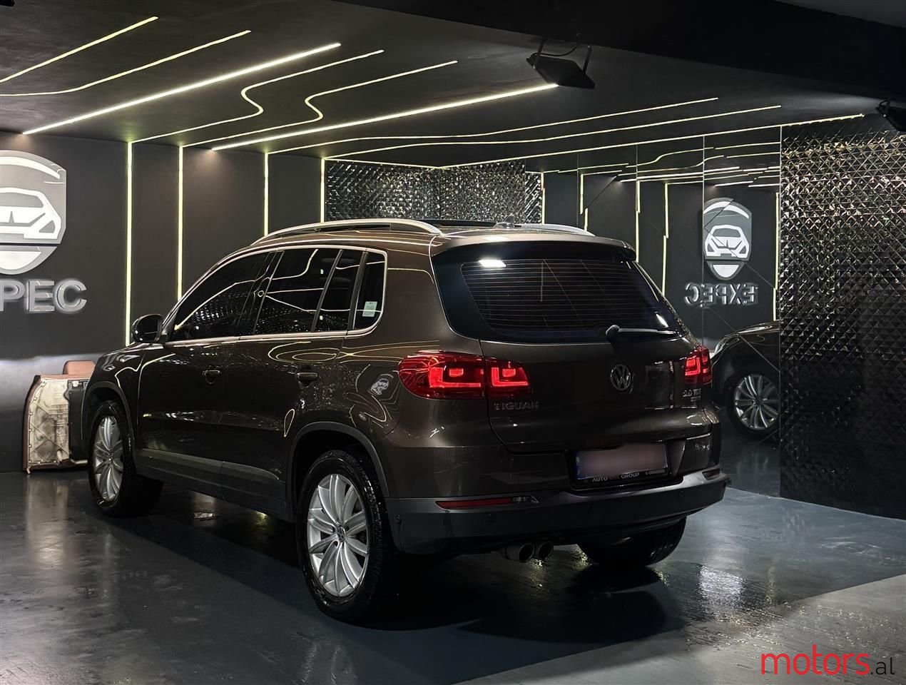 2014' Volkswagen Tiguan photo #4