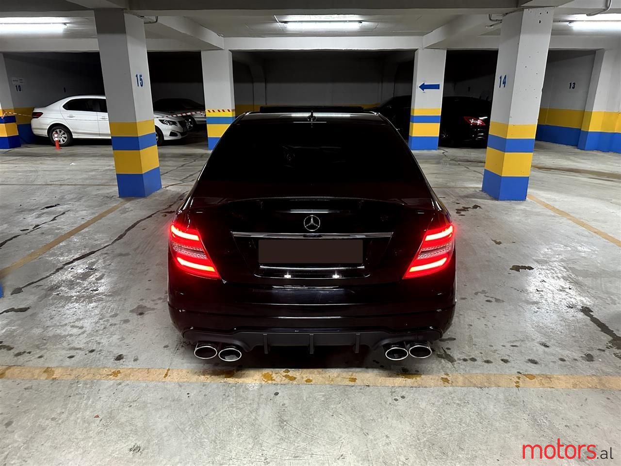 2012' Mercedes-Benz C 300 photo #5