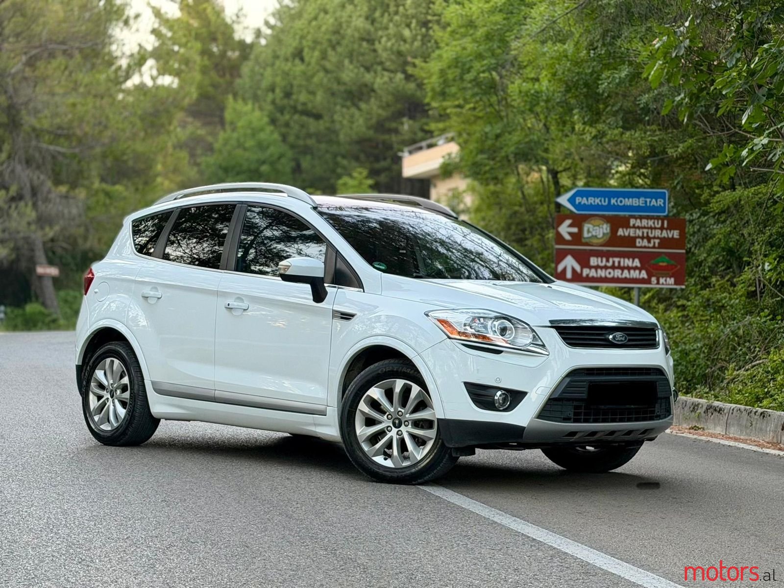 2010' Ford Kuga photo #6