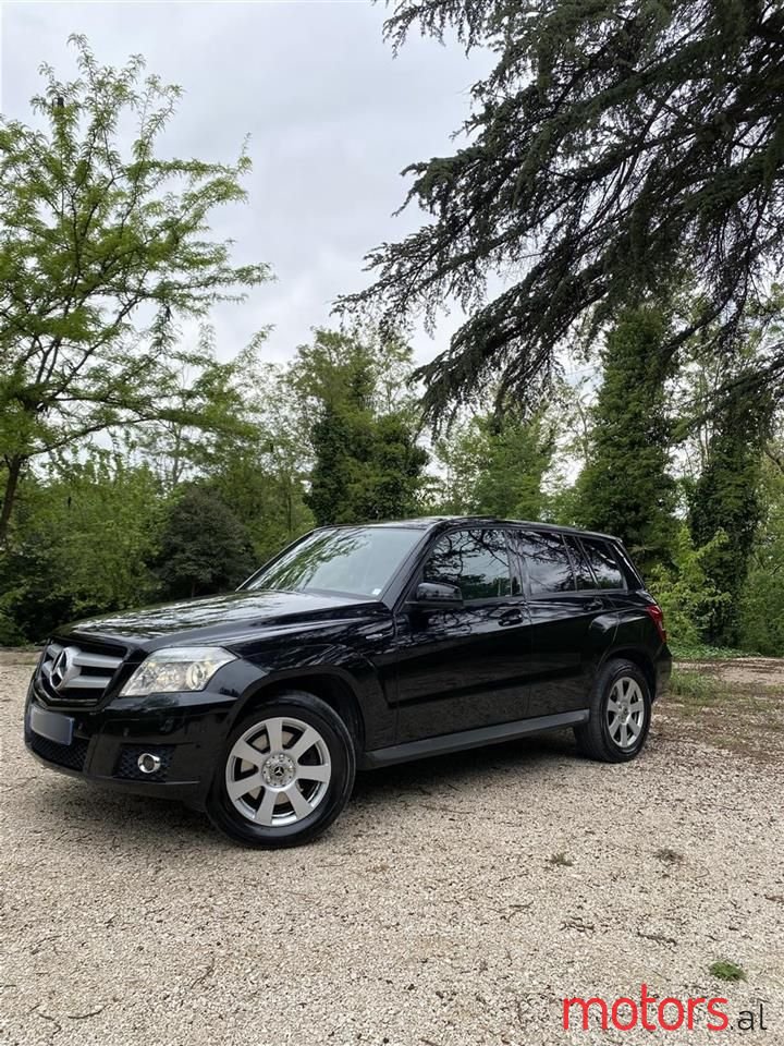 2010' Mercedes-Benz GLK 220 photo #1