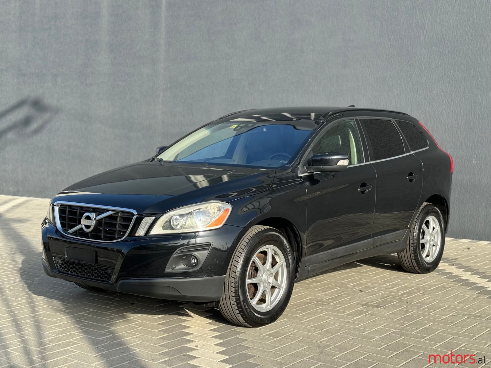 2010' Volvo Xc 60 photo #1