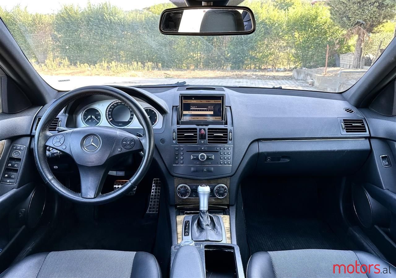 2008' Mercedes-Benz C 220 photo #2