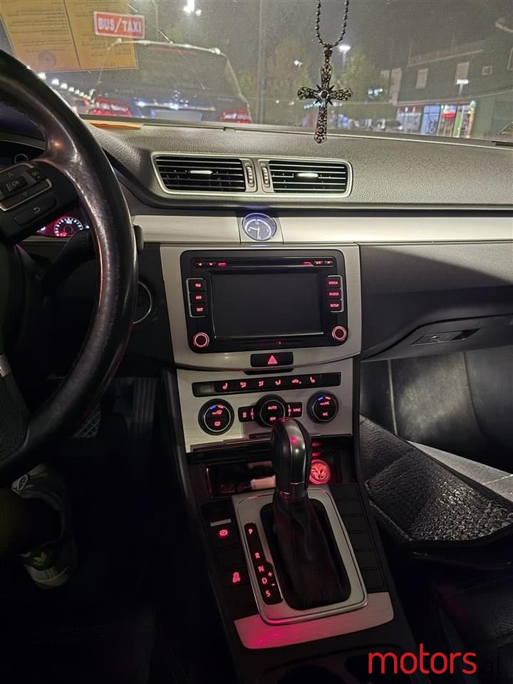 2013' Volkswagen photo #6