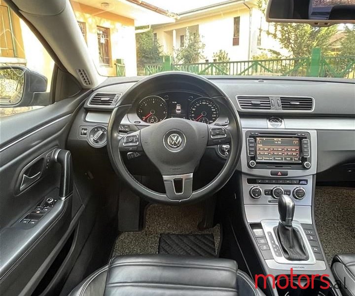 2014' Volkswagen Passat photo #6