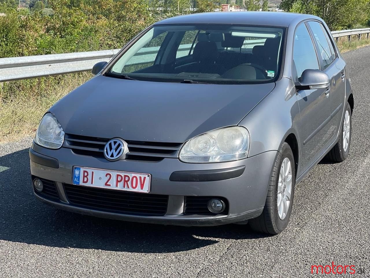 2008' Volkswagen Golf photo #1