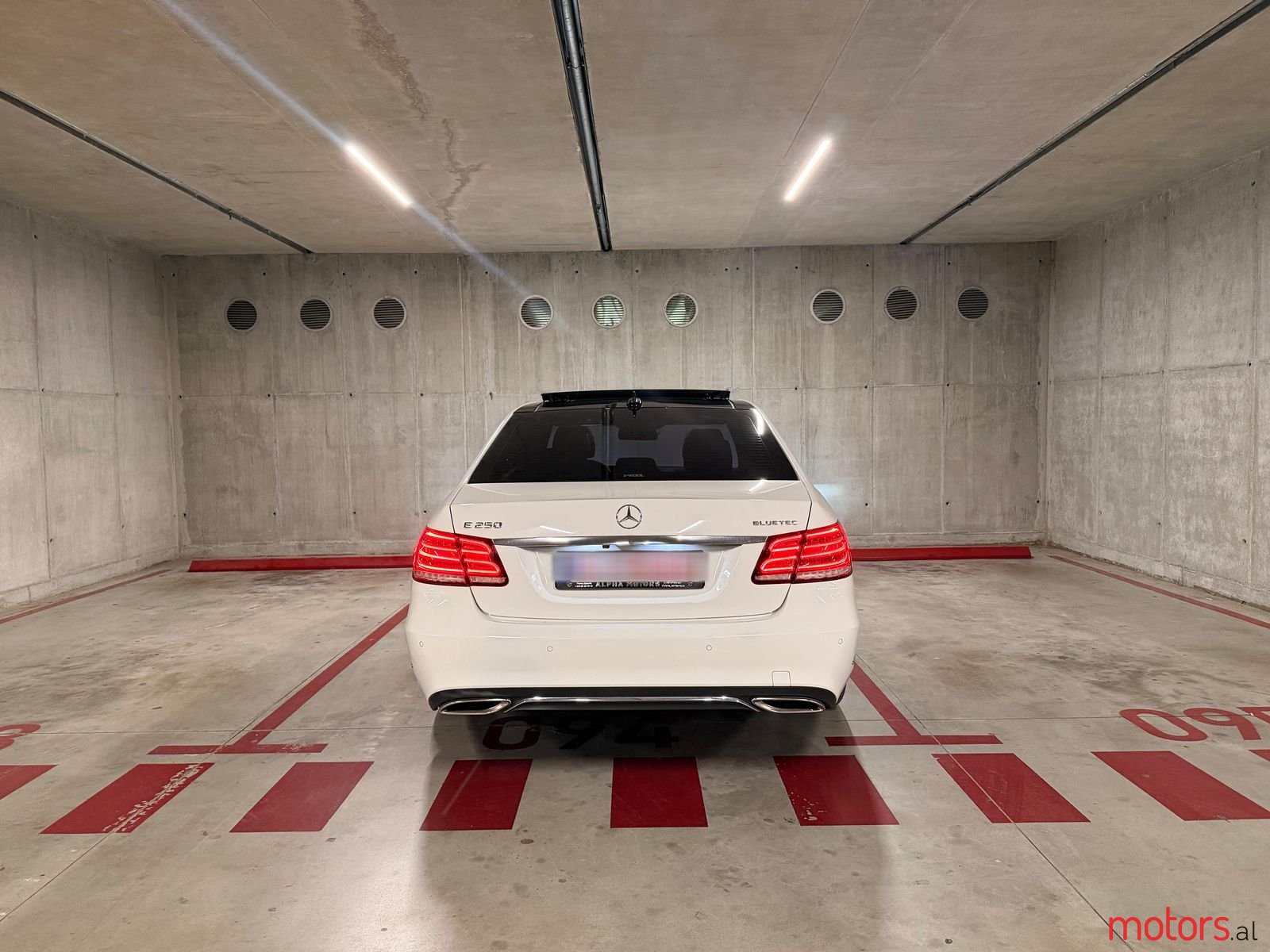 2016' Mercedes-Benz E 250 photo #6