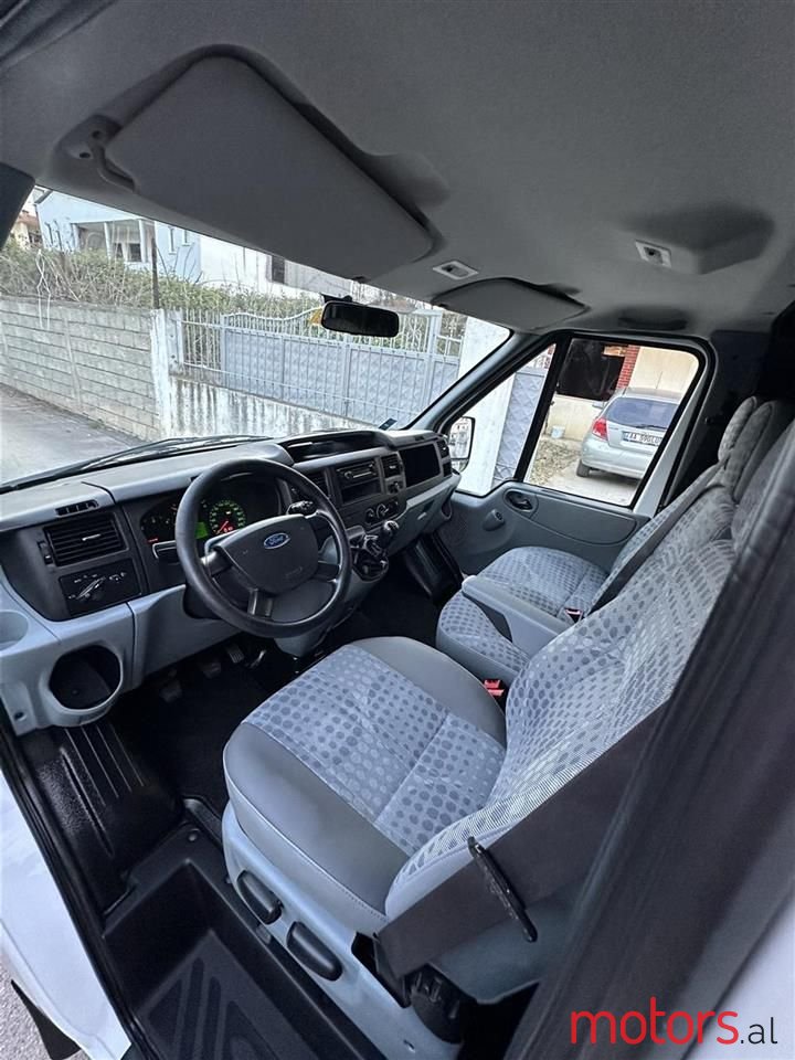 2009' Ford Transit photo #3