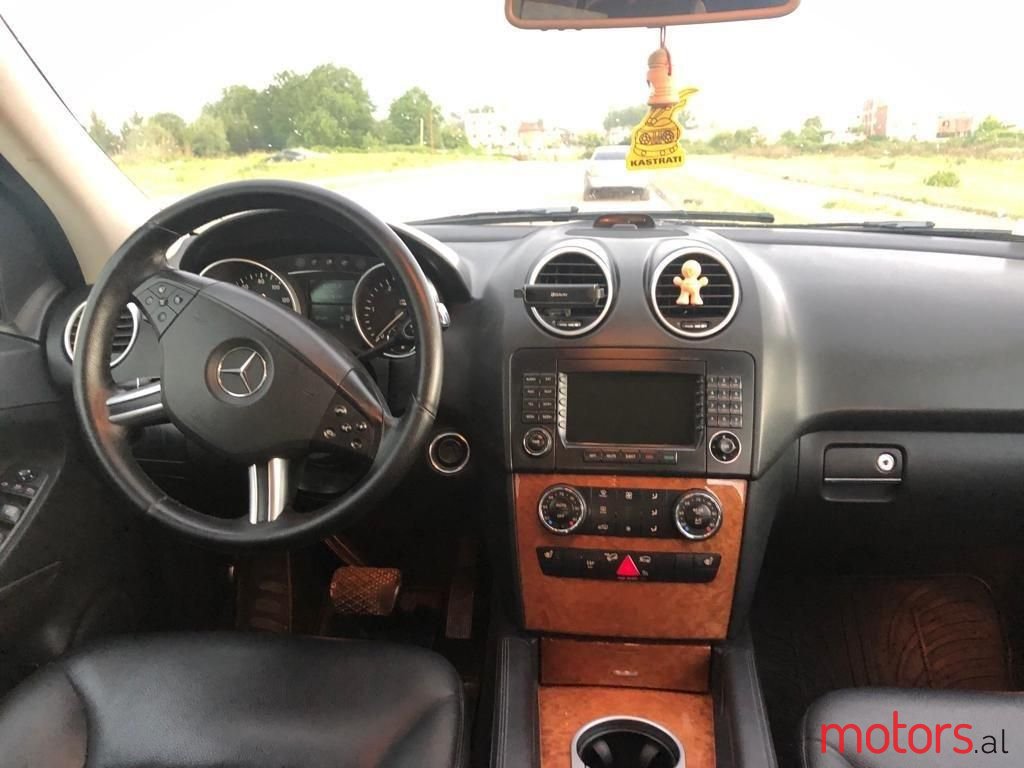 2007' Mercedes-Benz ML 320 photo #5