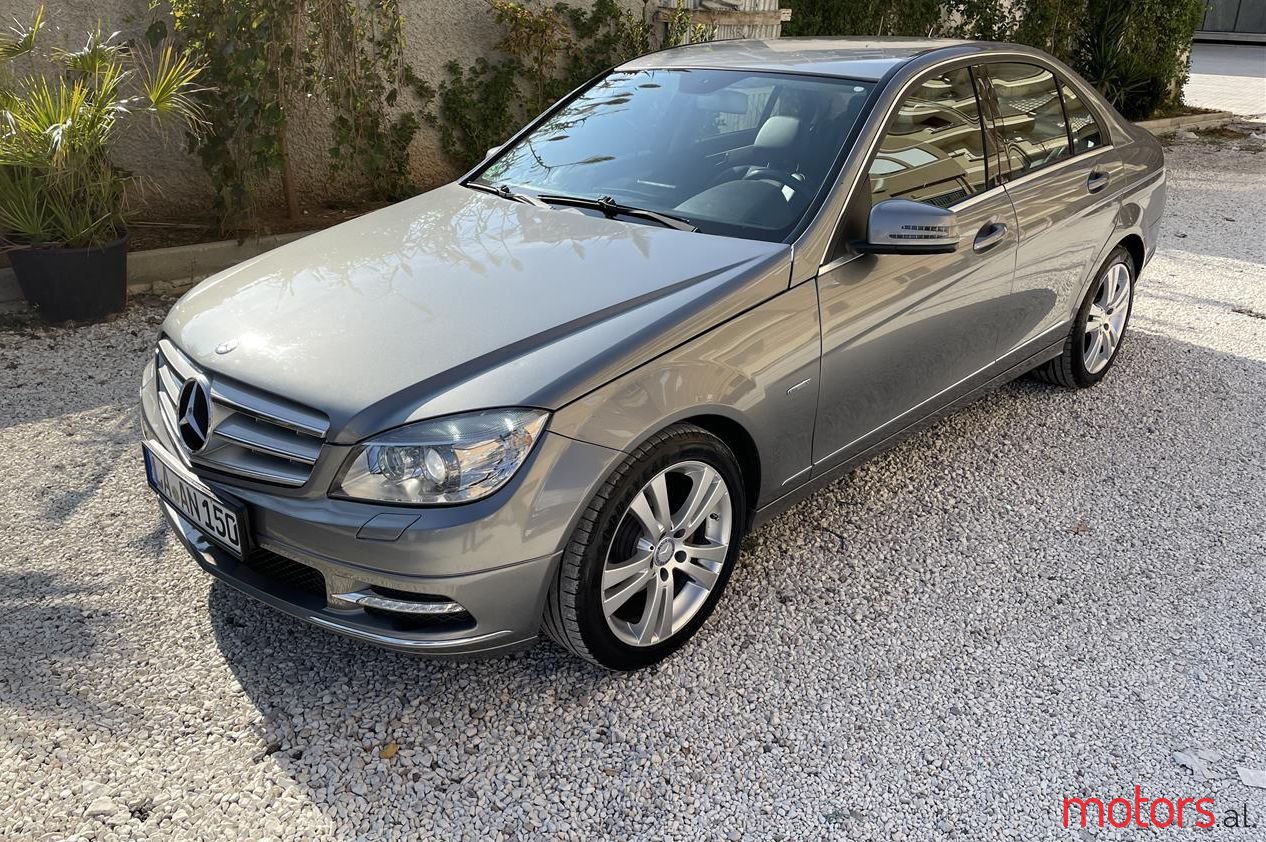 2010' Mercedes-Benz C 200 photo #1