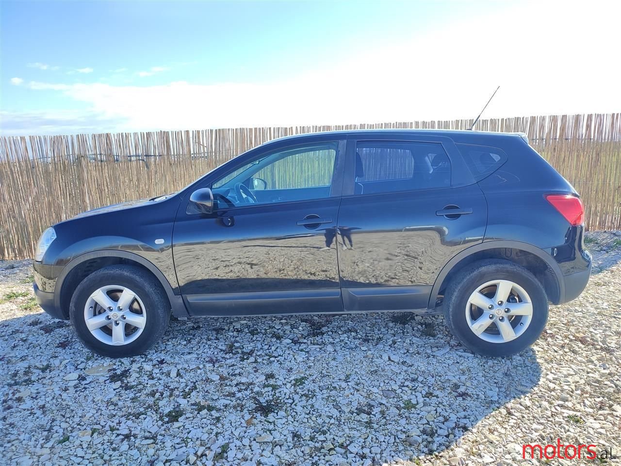 2009' Nissan Qashqai photo #1