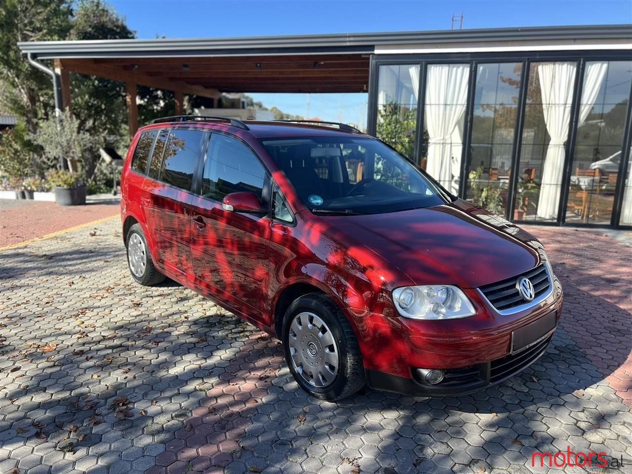 2006' Volkswagen Touran photo #4