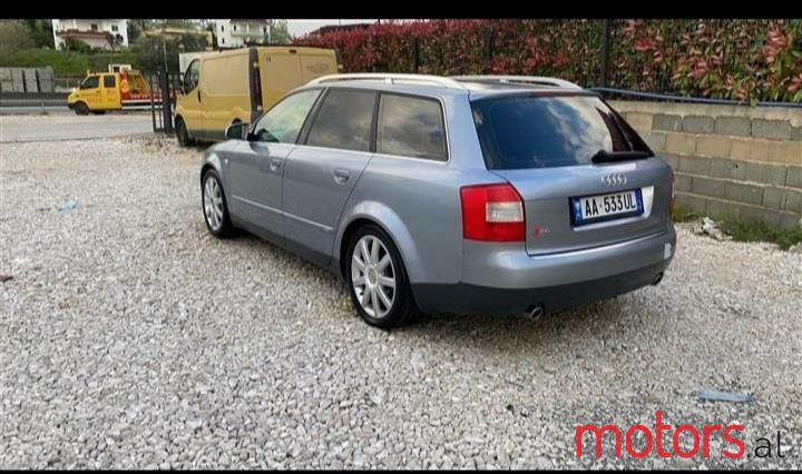 2004' Audi A4 photo #2