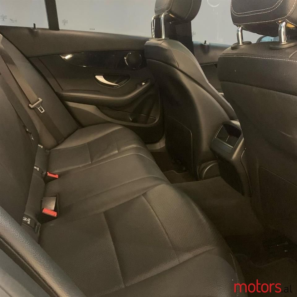 2016' Mercedes-Benz C 200 photo #6
