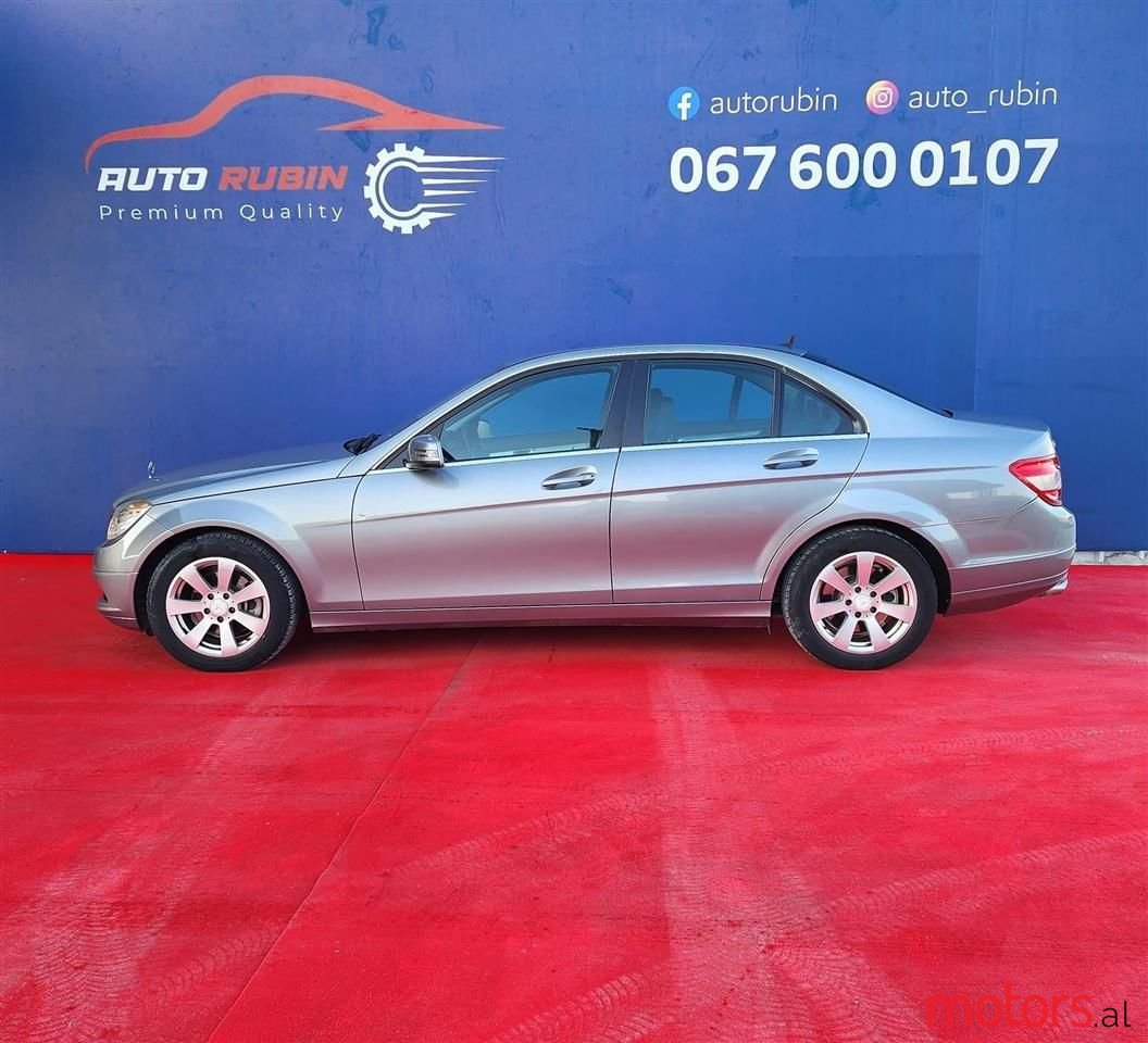 2009' Mercedes-Benz C 220 photo #2