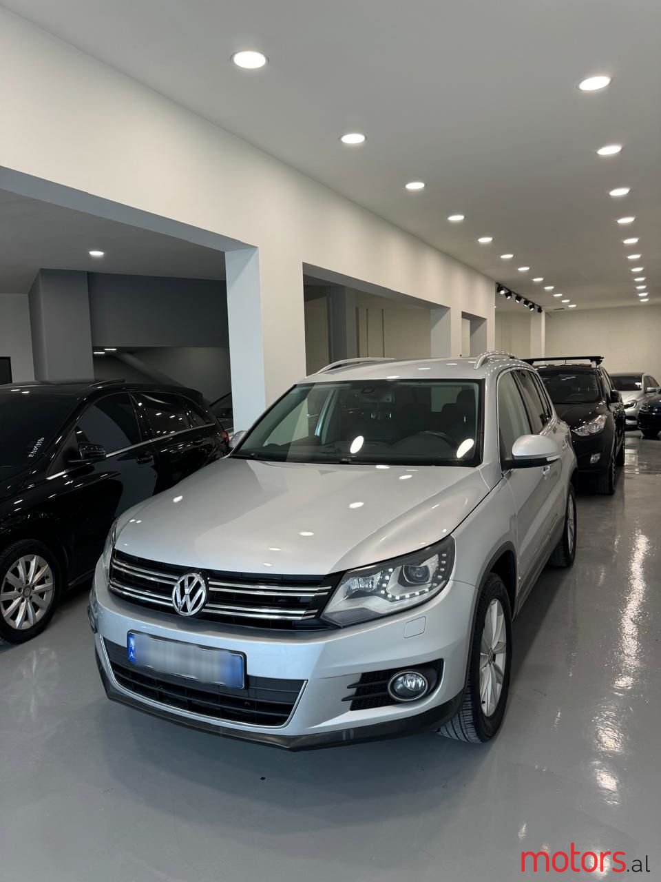 2014' Volkswagen Tiguan photo #6