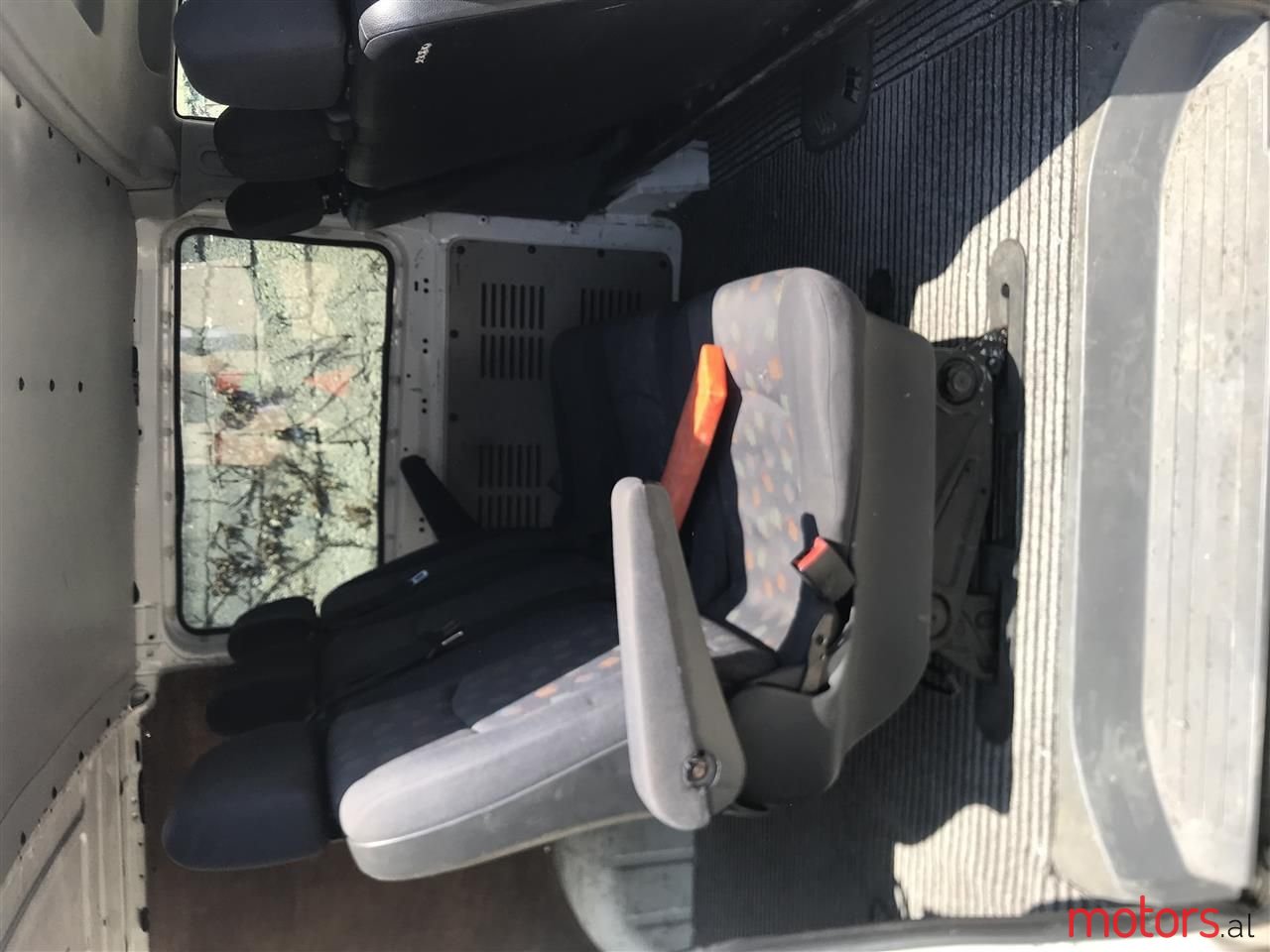 2007' Mercedes-Benz V 220 photo #2