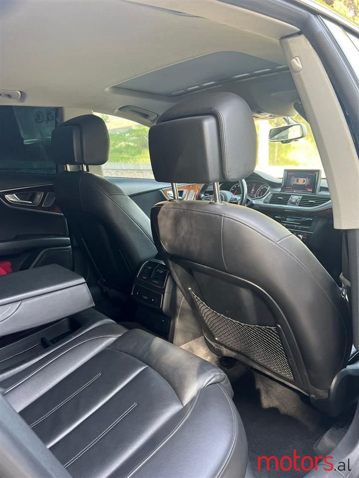 2012' Audi A7 photo #5