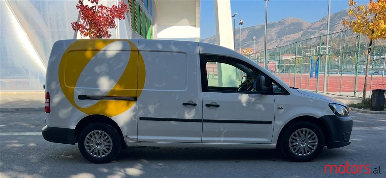 2013' Volkswagen Caddy photo #5