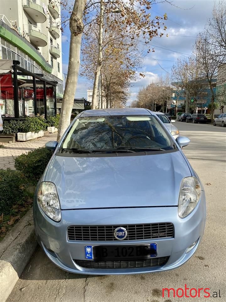 2007' Fiat Punto photo #1