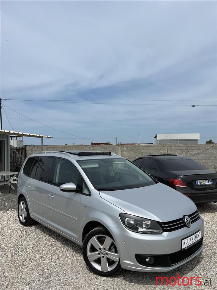 2014' Volkswagen Touran photo #1