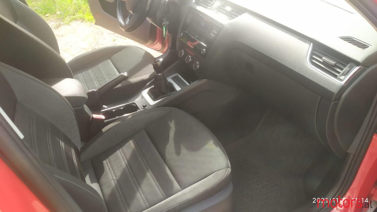 2017' Skoda Octavia photo #6