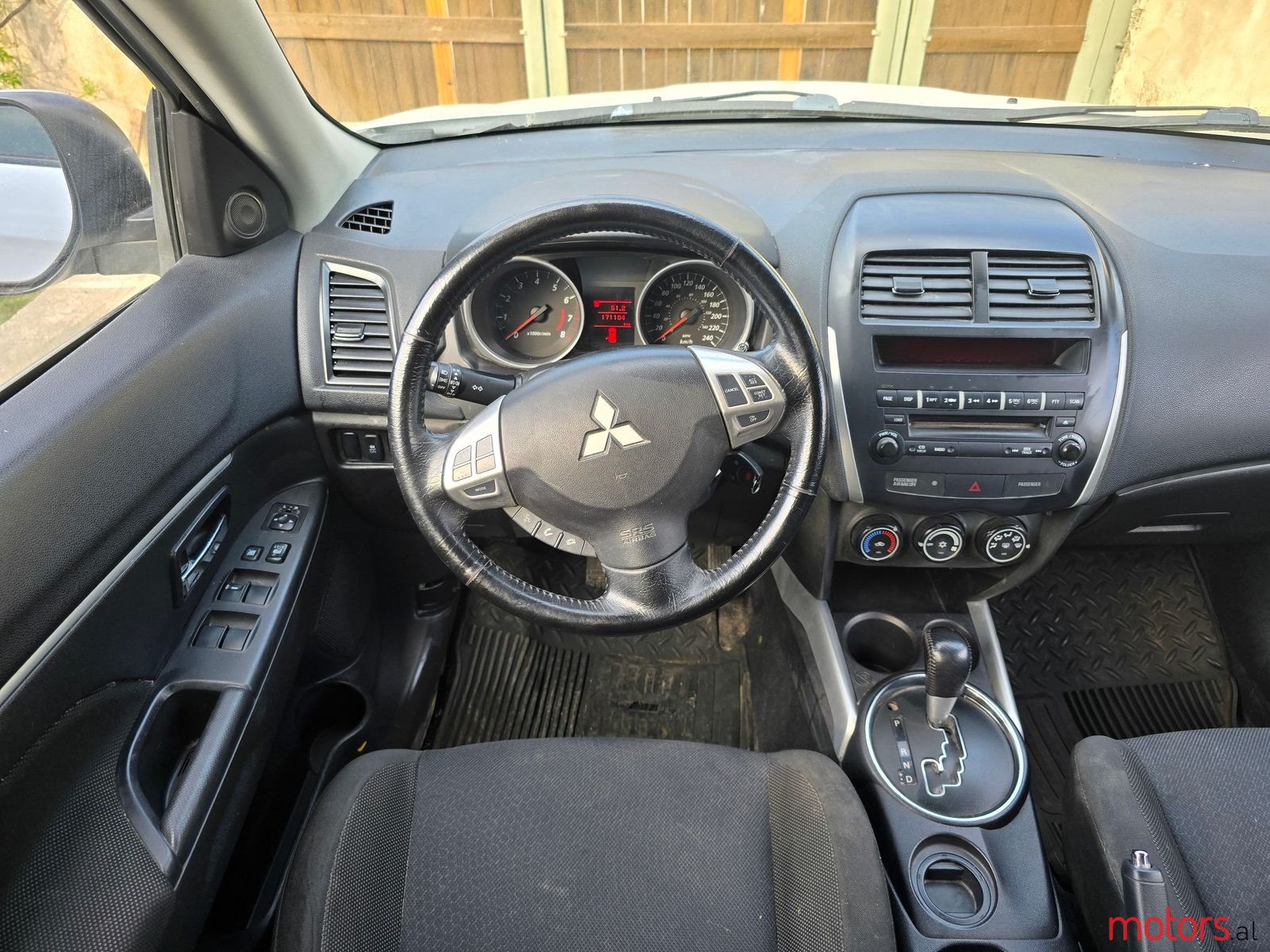 2012' Mitsubishi ASX photo #5