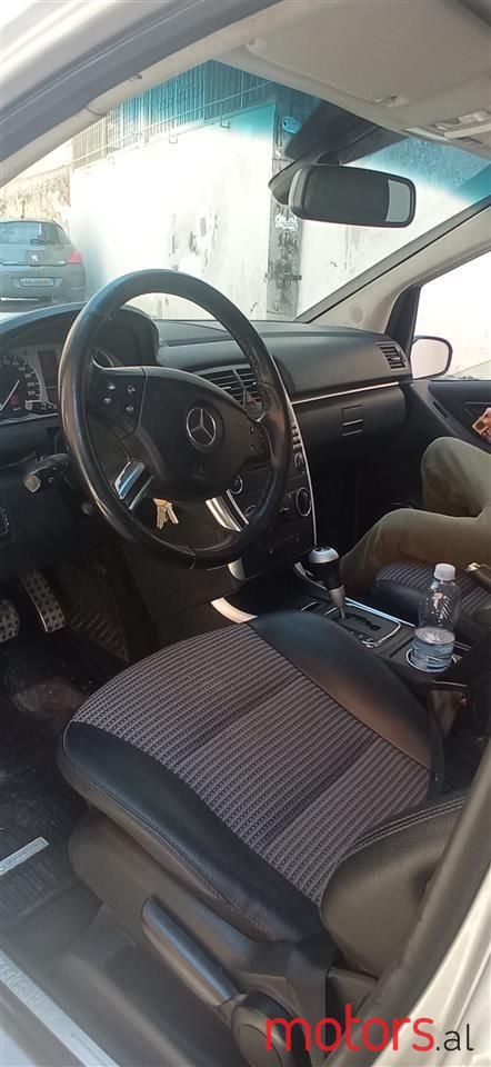 2007' Mercedes-Benz B 180 photo #4