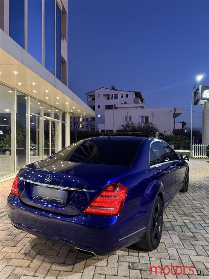 2010' Mercedes-Benz S 350 photo #1