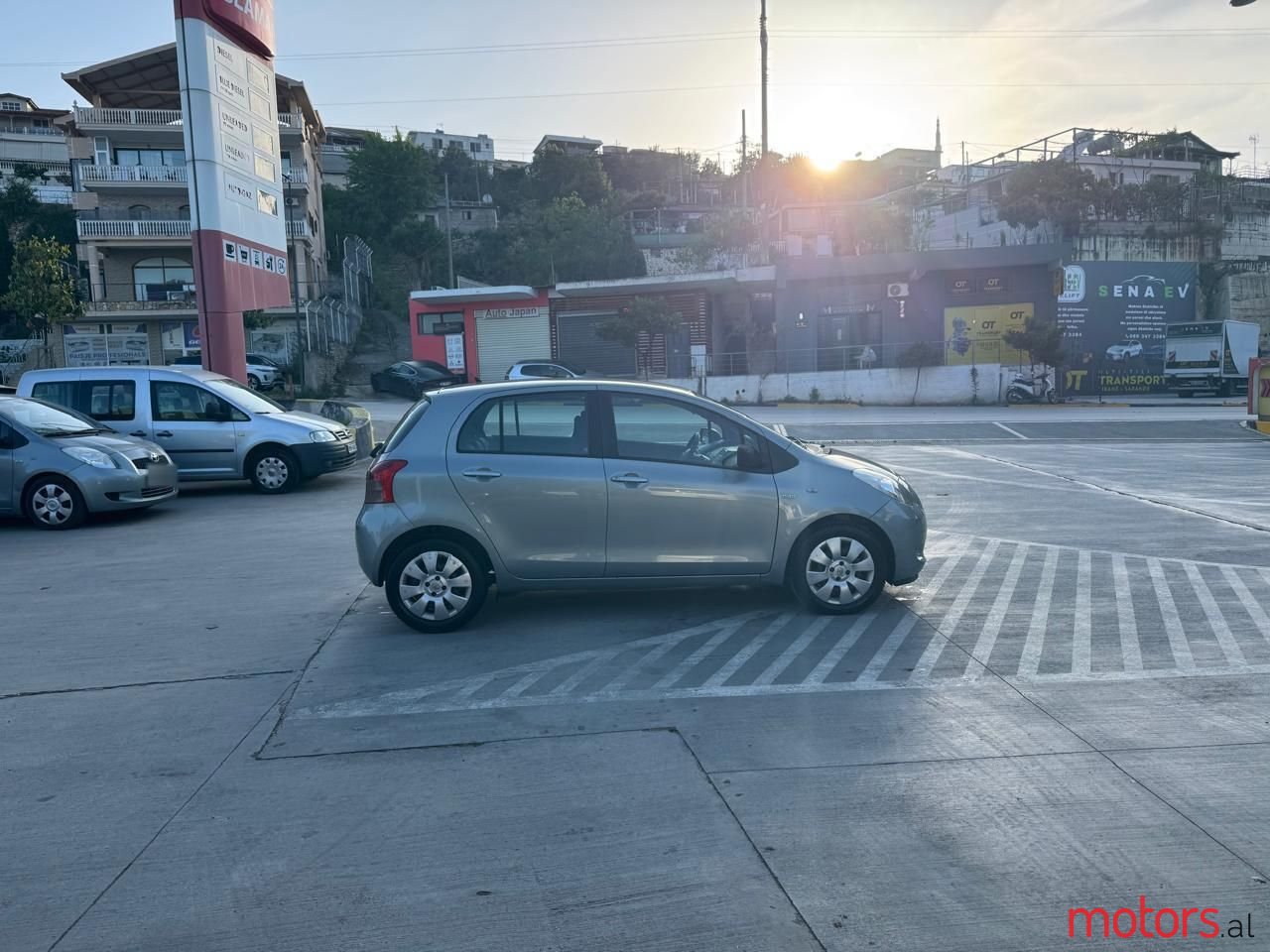 2006' Toyota Yaris photo #4