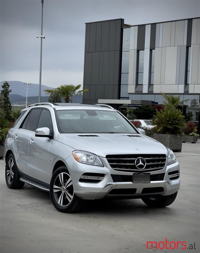 2012' Mercedes-Benz ML 350 photo #1