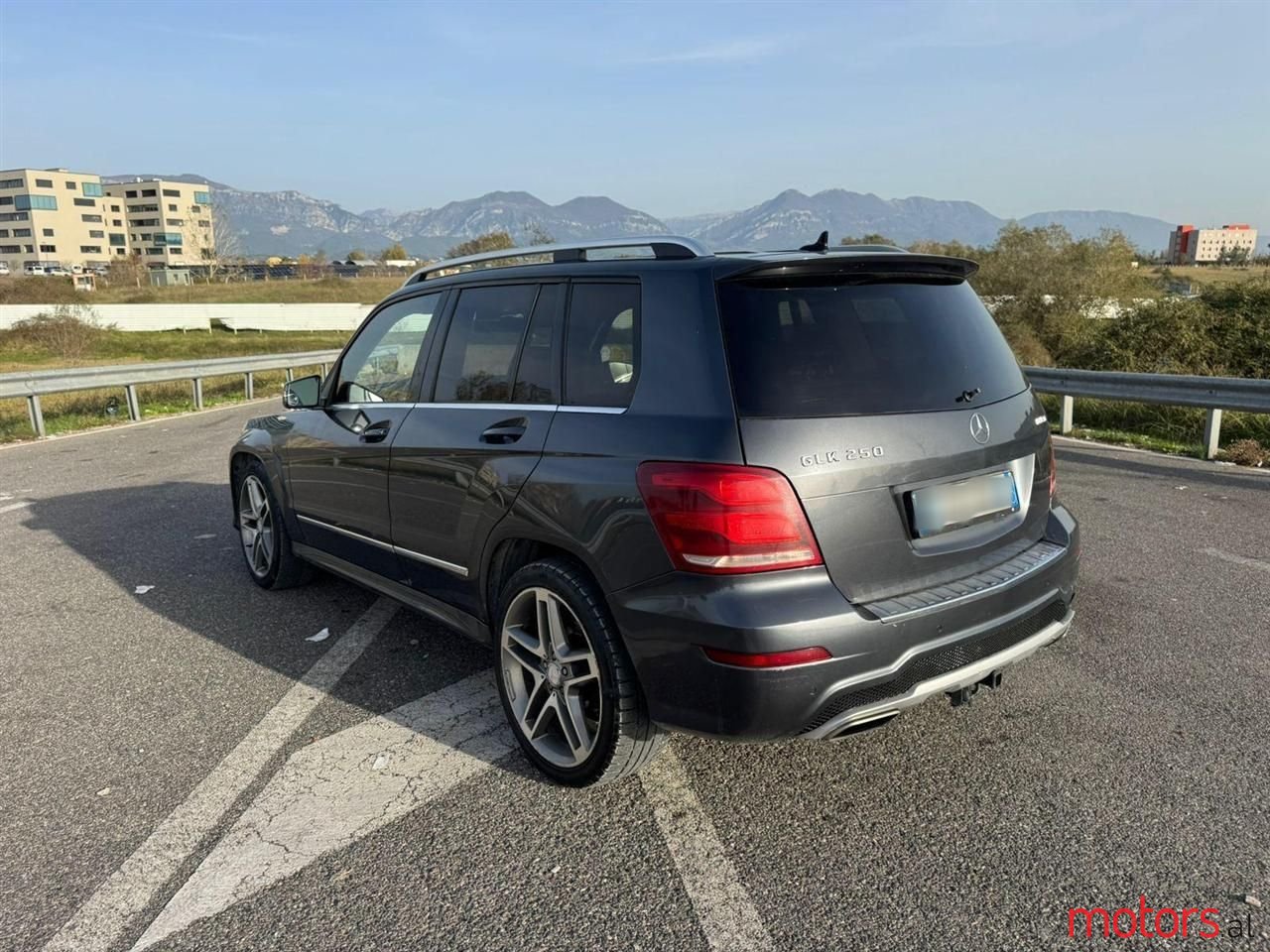 2013' Mercedes-Benz GLK 250 photo #6