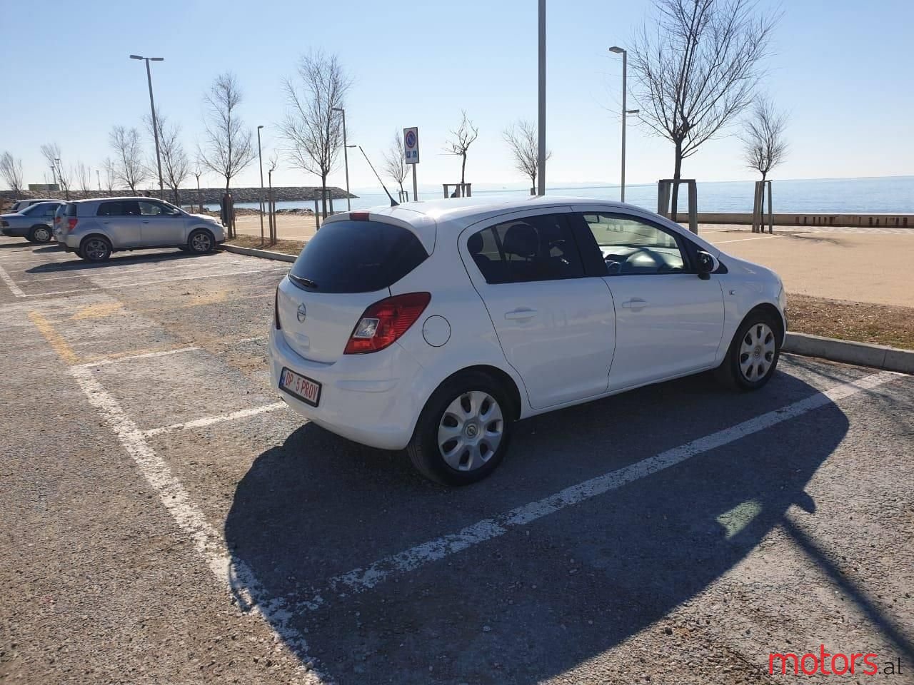 2013' Opel Corsa photo #2