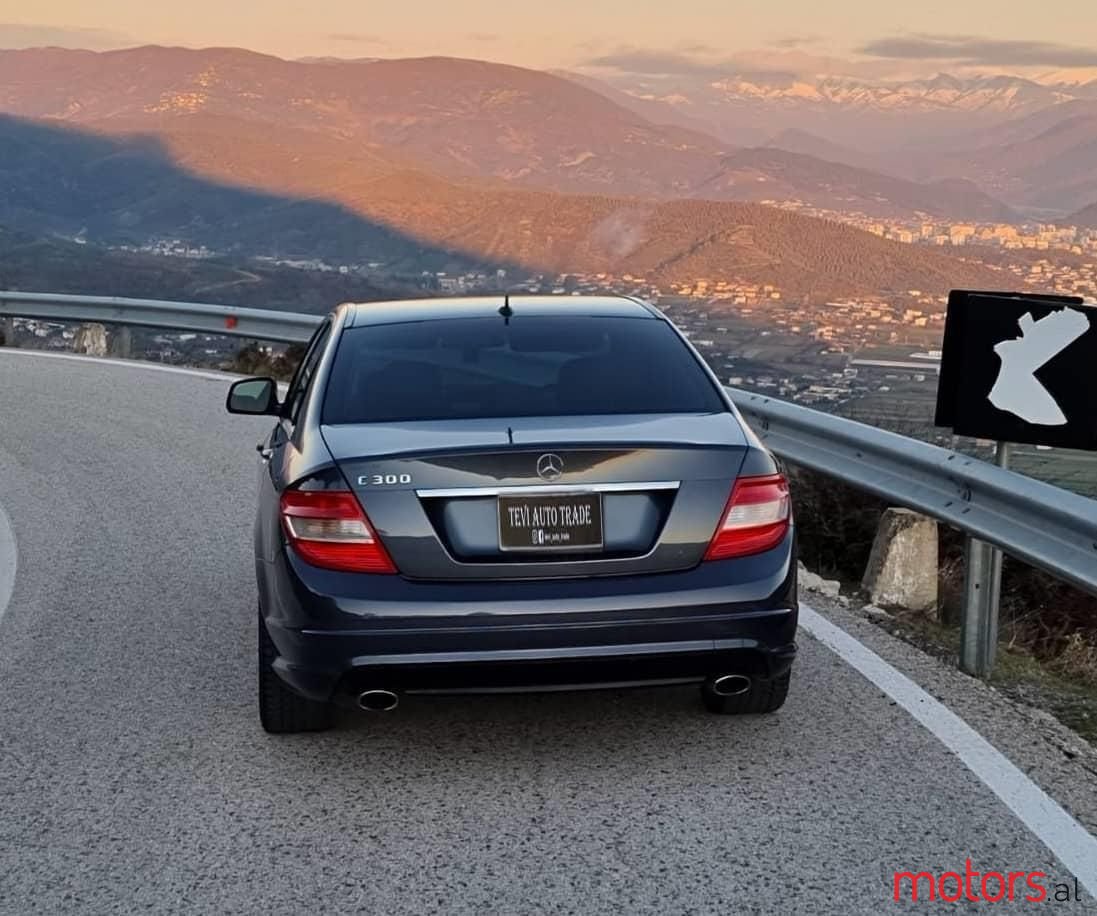 2009' Mercedes-Benz C 300 photo #4