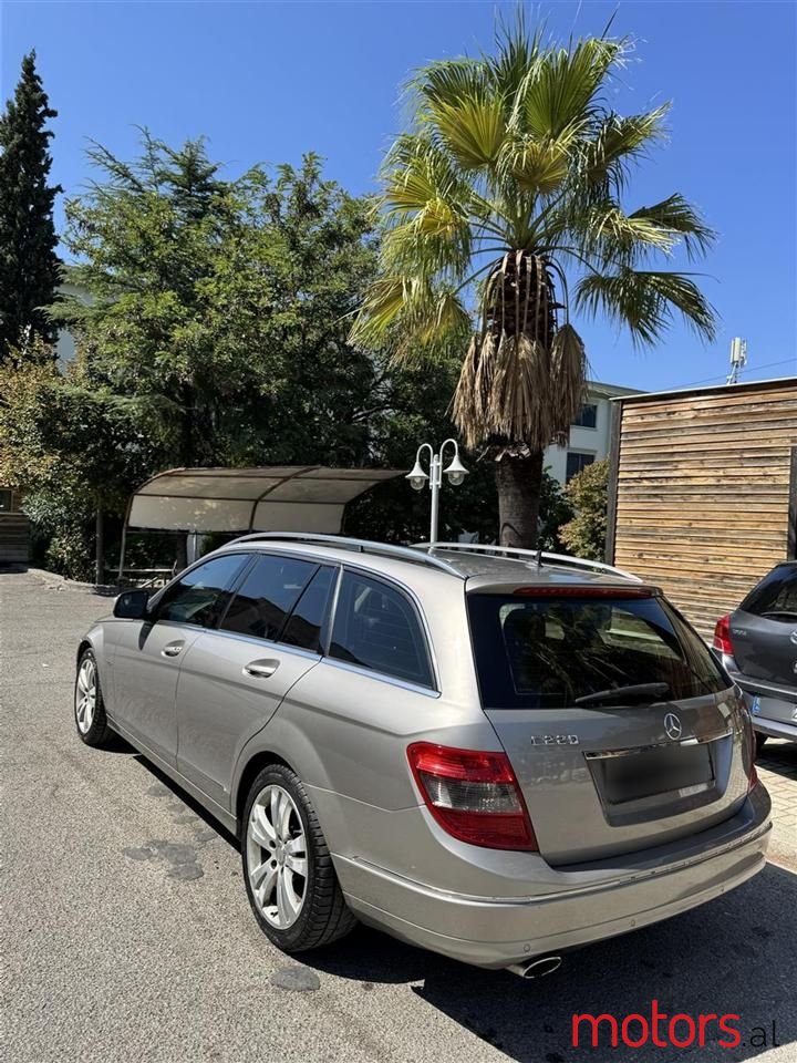 2008' Mercedes-Benz 220 photo #6