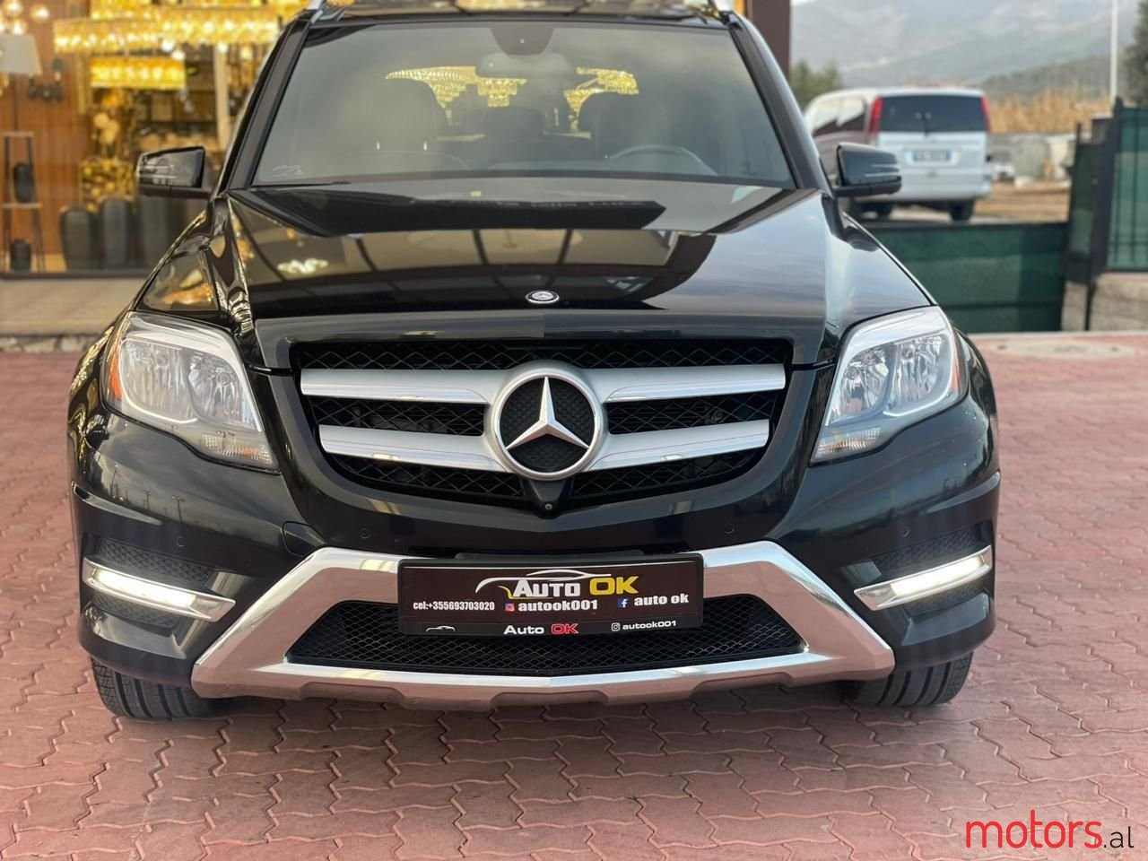 2014' Mercedes-Benz GLK 250 photo #1