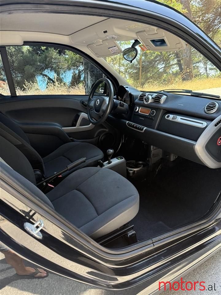 2012' Smart Fortwo photo #4